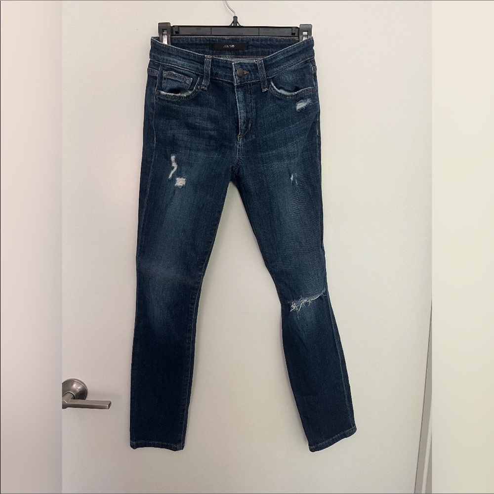 Joe’s Jeans Distressed Skinny Jean Size 27